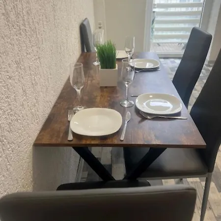 Am Bahnhof Apartment Zwickau